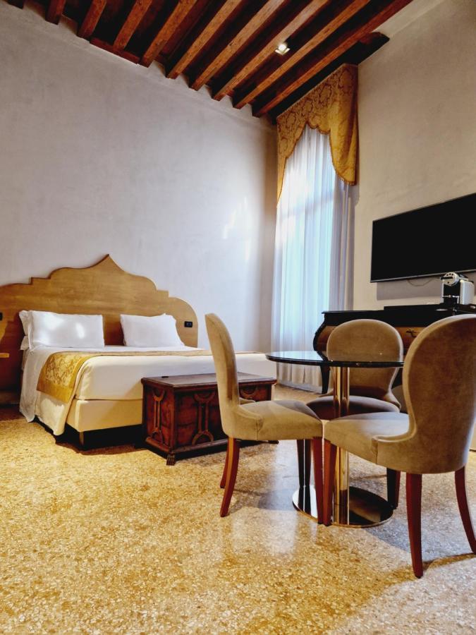 Bed and breakfast Ca' Cappellis 2*