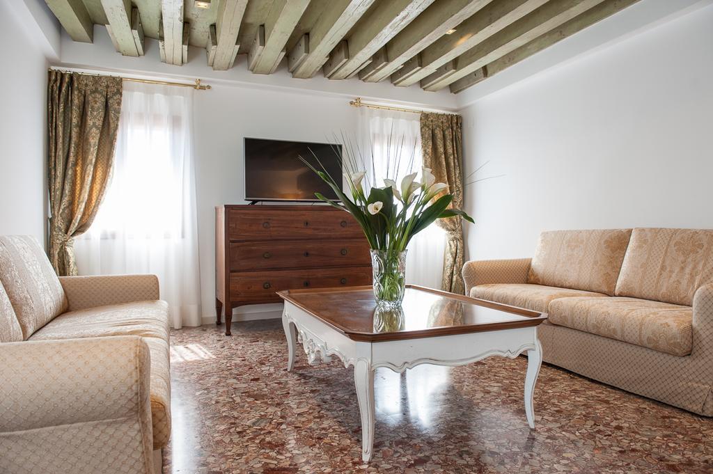 Bed and breakfast Ca' Cappellis 2*