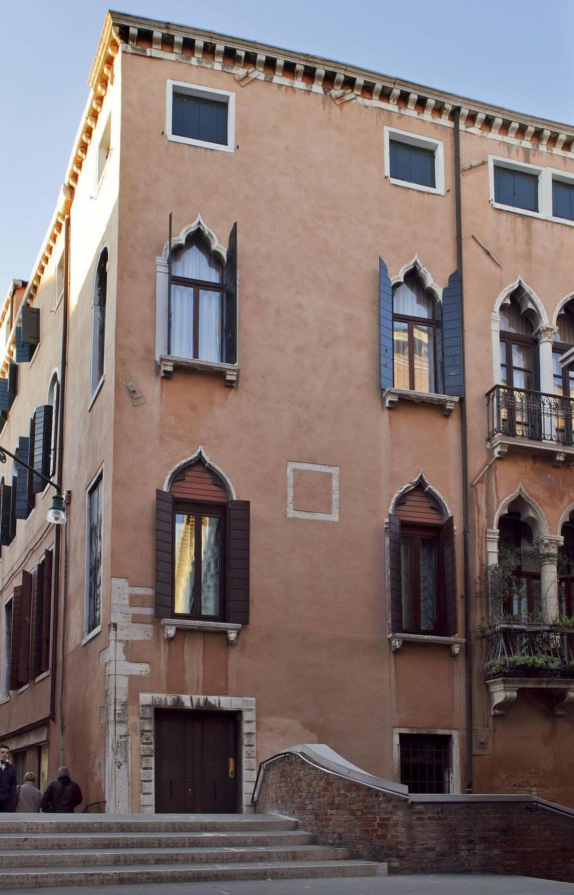 Bed and breakfast Ca' Cappellis 2*